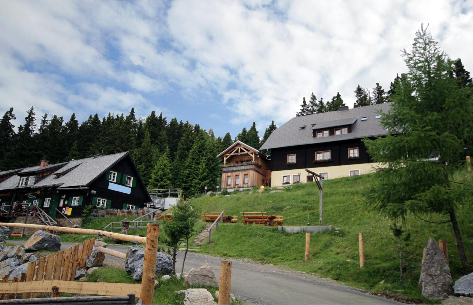 Hotel Almwellness Tonnerhütte Mühlen Exterior foto